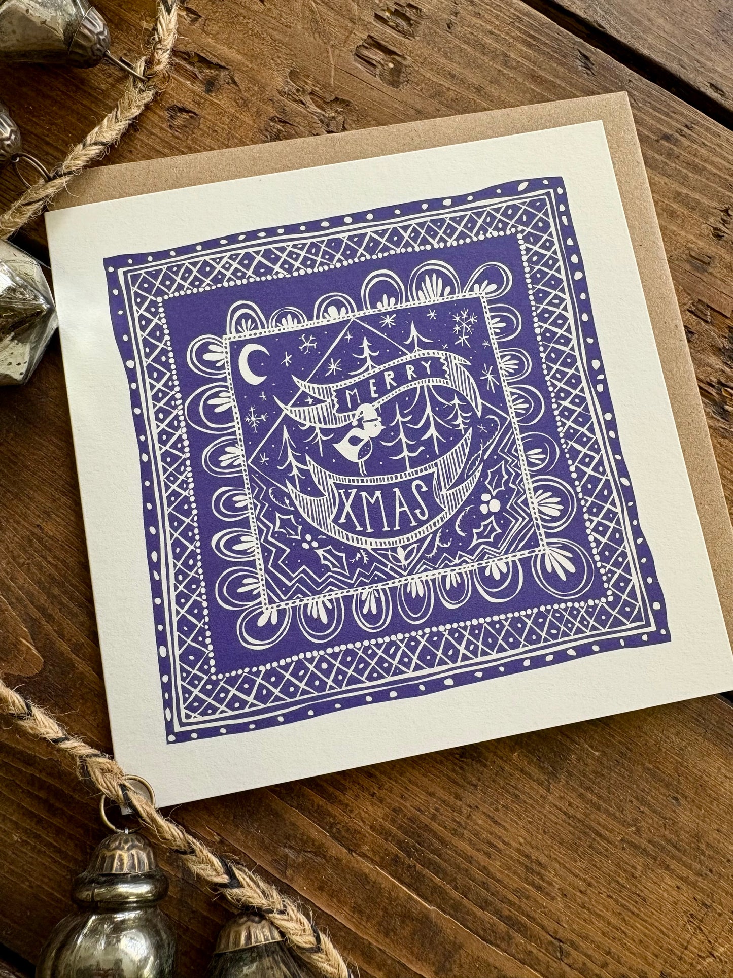 Pack of 5 - Illustrated Greetings Card (blank inside) with Kraft Brown Envelope (145mm x 145mm) - Merry Xmas (purple)