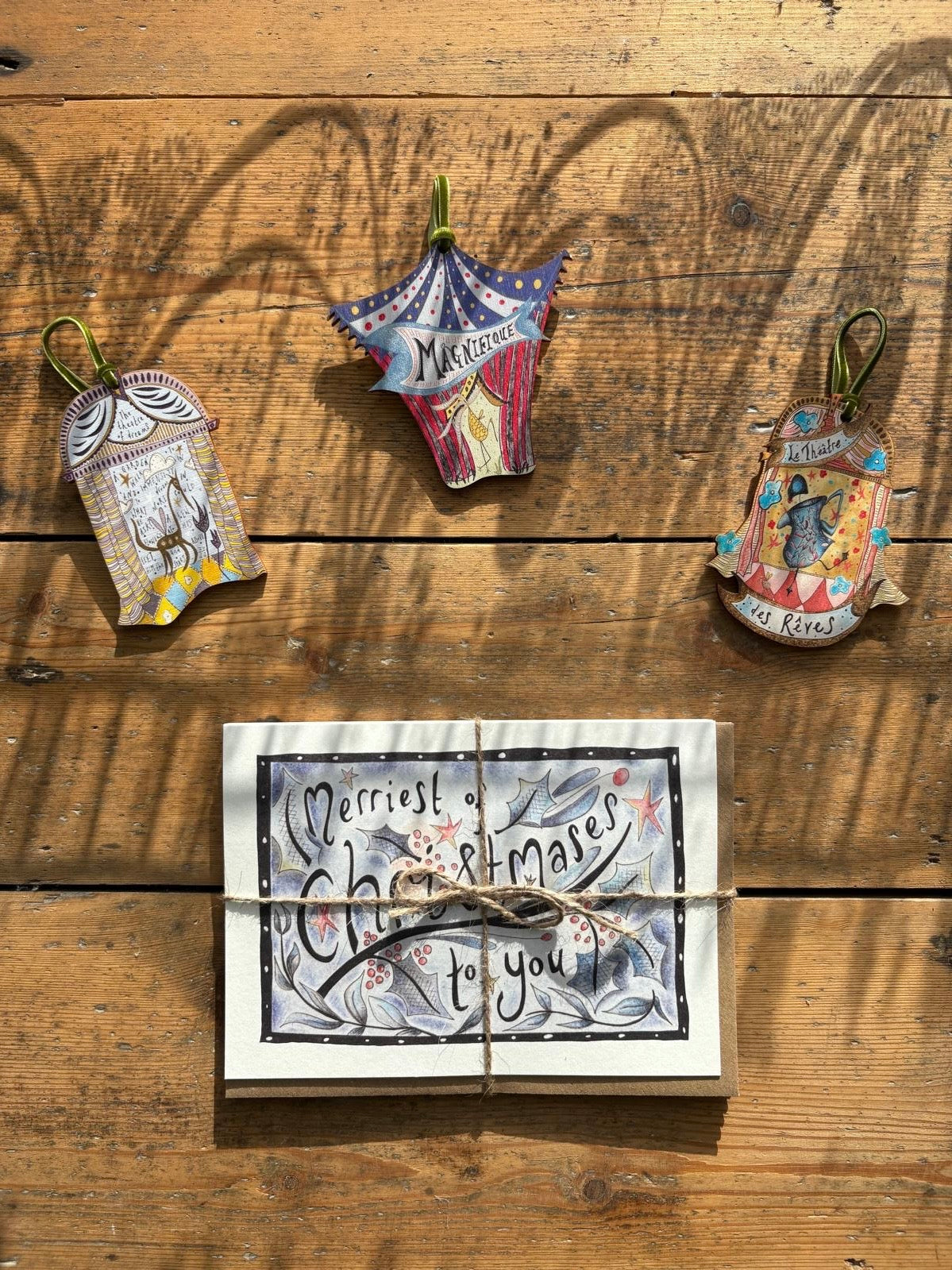 Pack of 5 - Illustrated Greetings Card (blank inside) with Kraft Brown Envelope (127mm x 177mm) - The Merriest of Christmases (Copy)