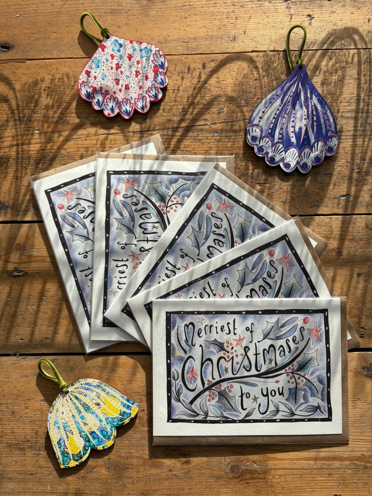 Pack of 5 - Illustrated Greetings Card (blank inside) with Kraft Brown Envelope (127mm x 177mm) - The Merriest of Christmases (Copy)